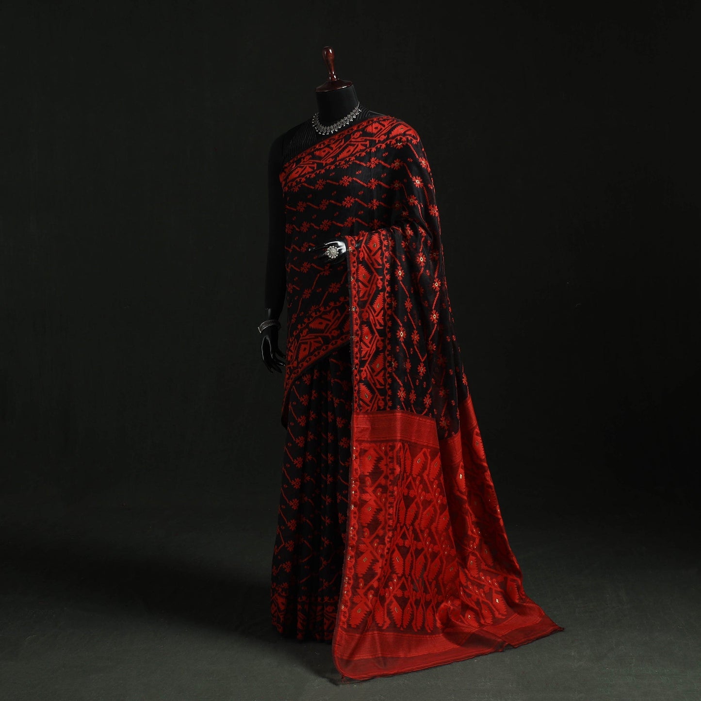 Silk cotton dhakai jamdani saree 08 - handcrafted