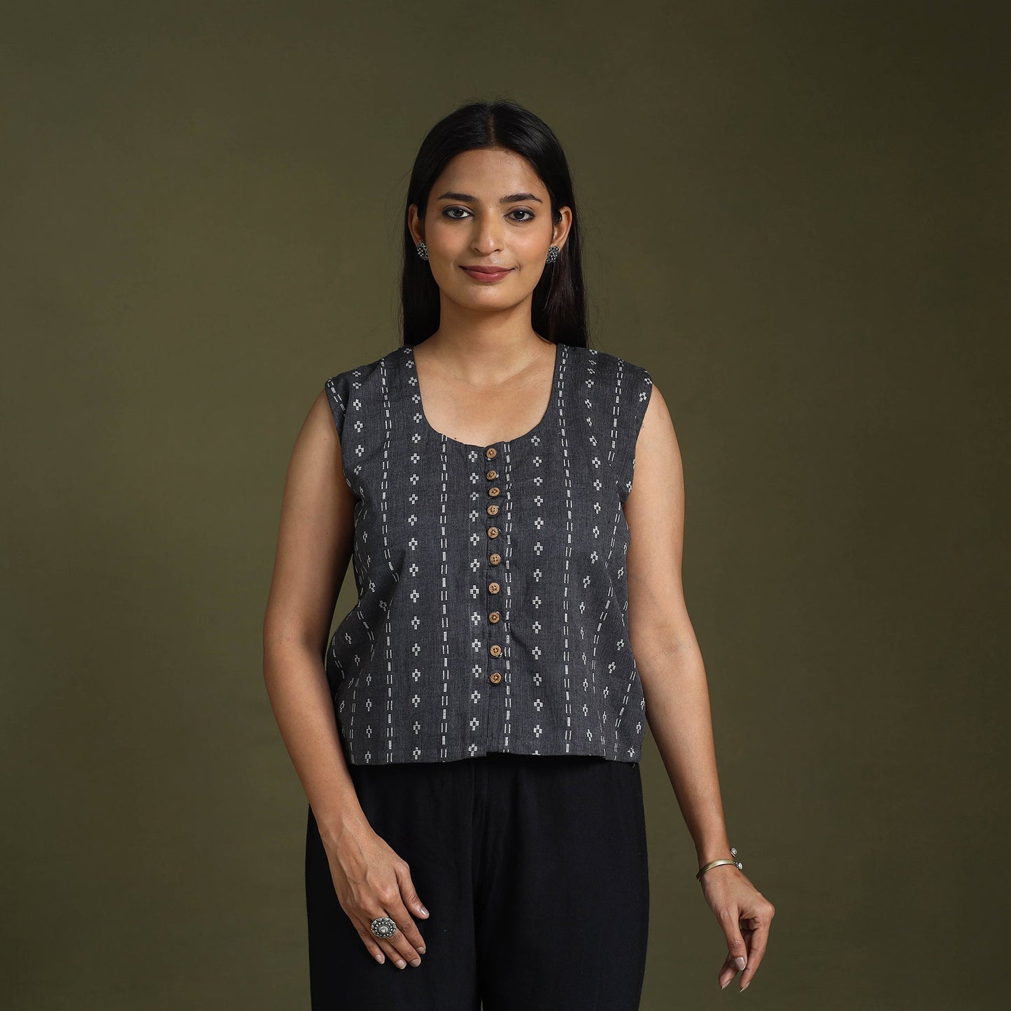 Black Sleeveless Cotton Jacquard Crop Top