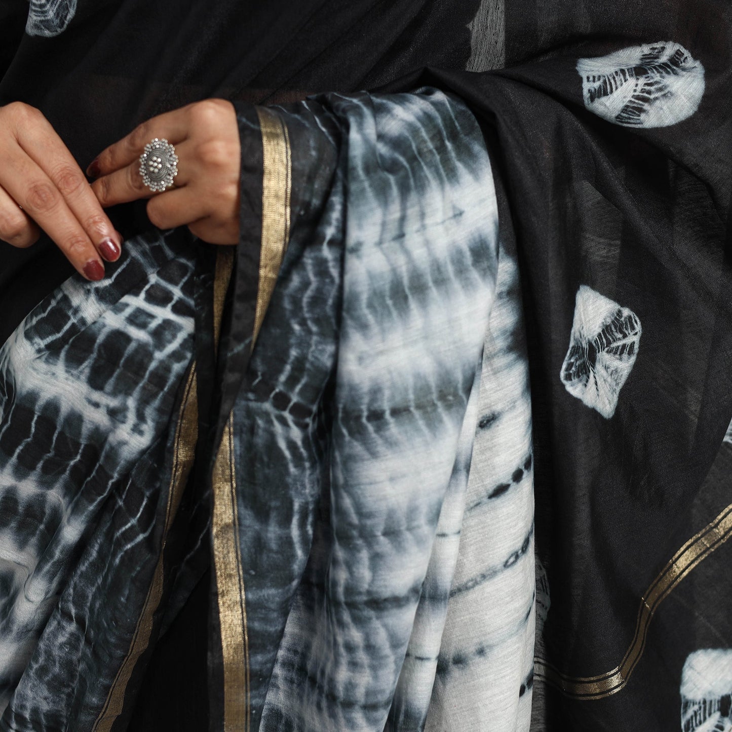 Black Elegant Tie & Dye Shibori Silk Saree Online in India