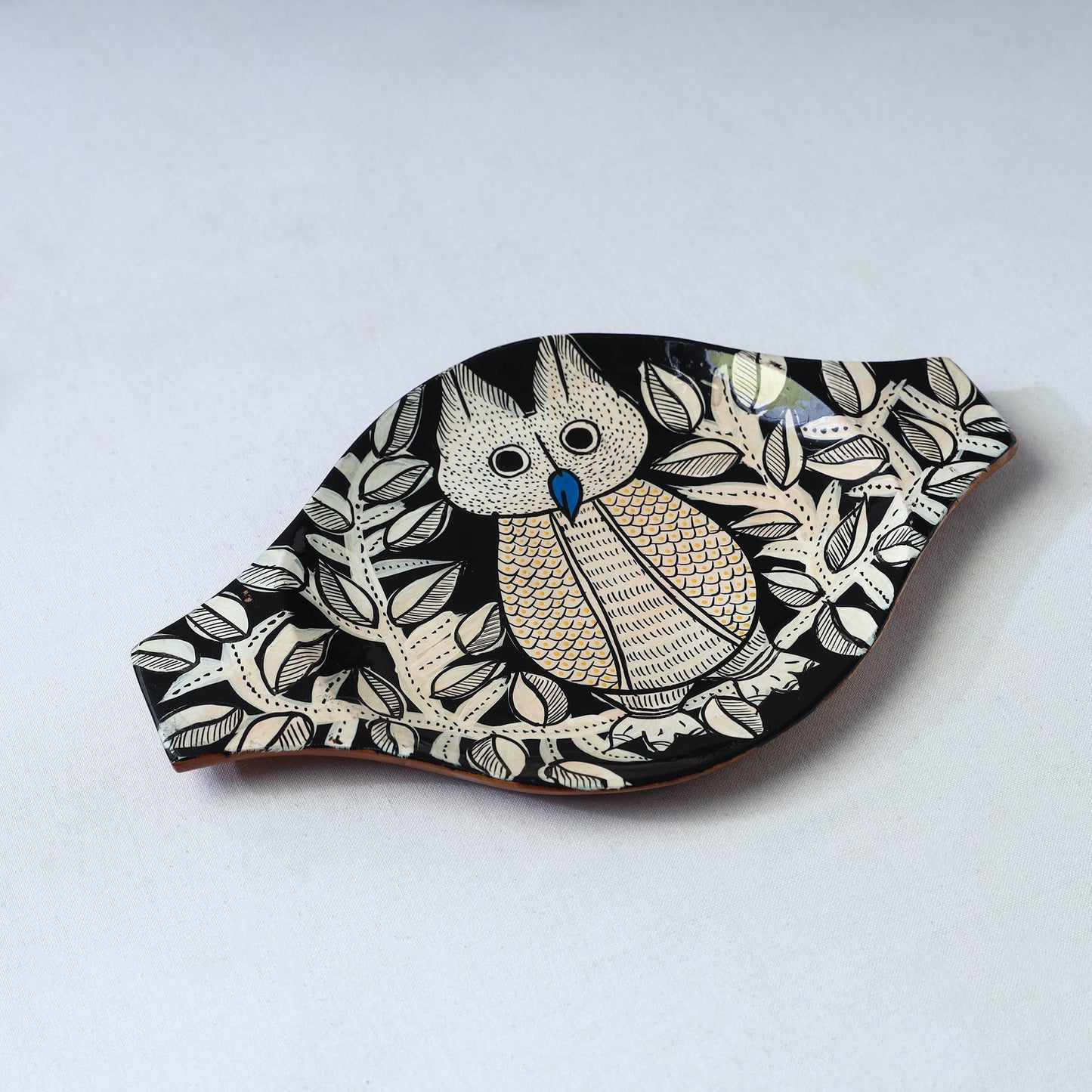 Traditional pattachitra hand painted akashmoni wooden tray