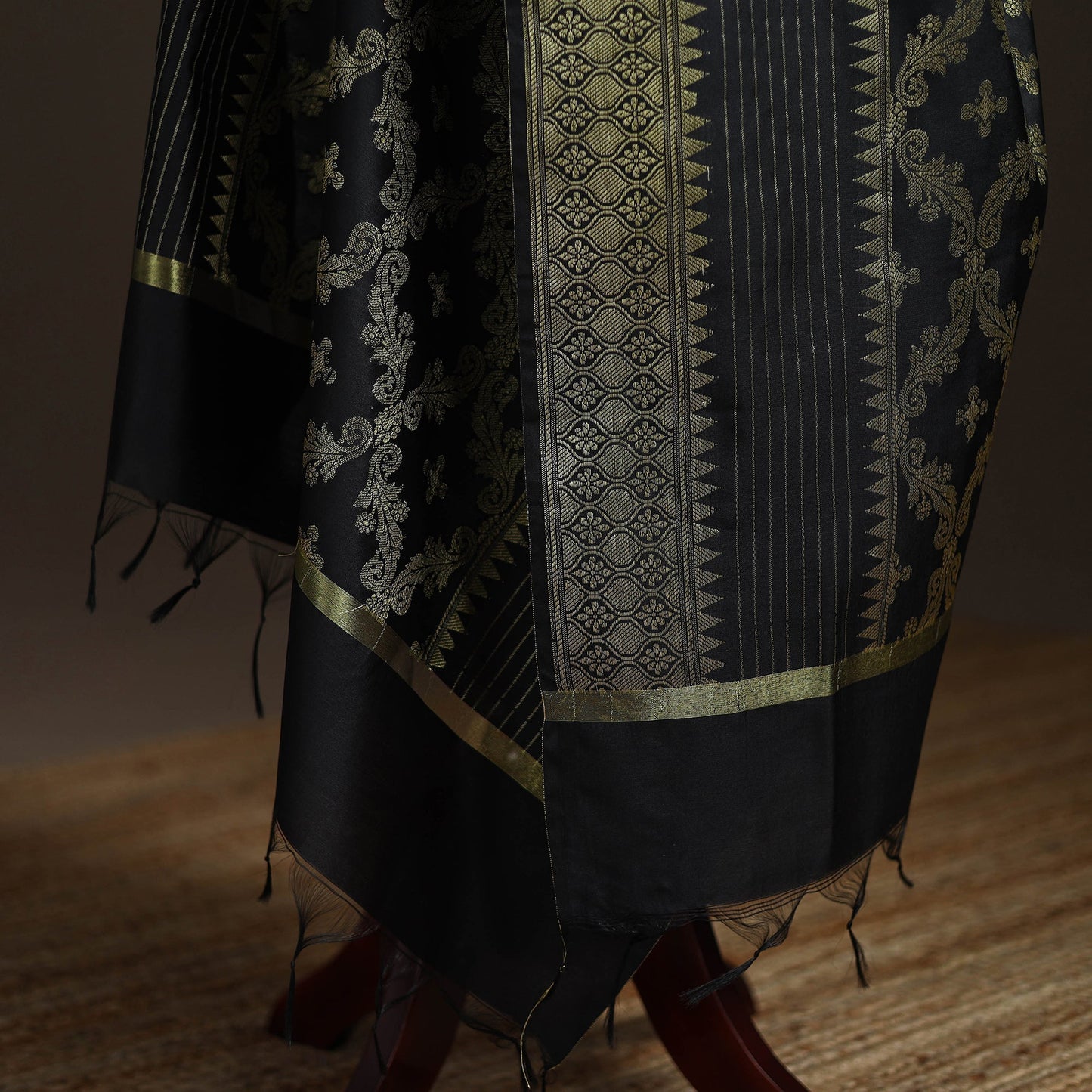 Zari work banarasi silk dupatta 06 - handcrafted