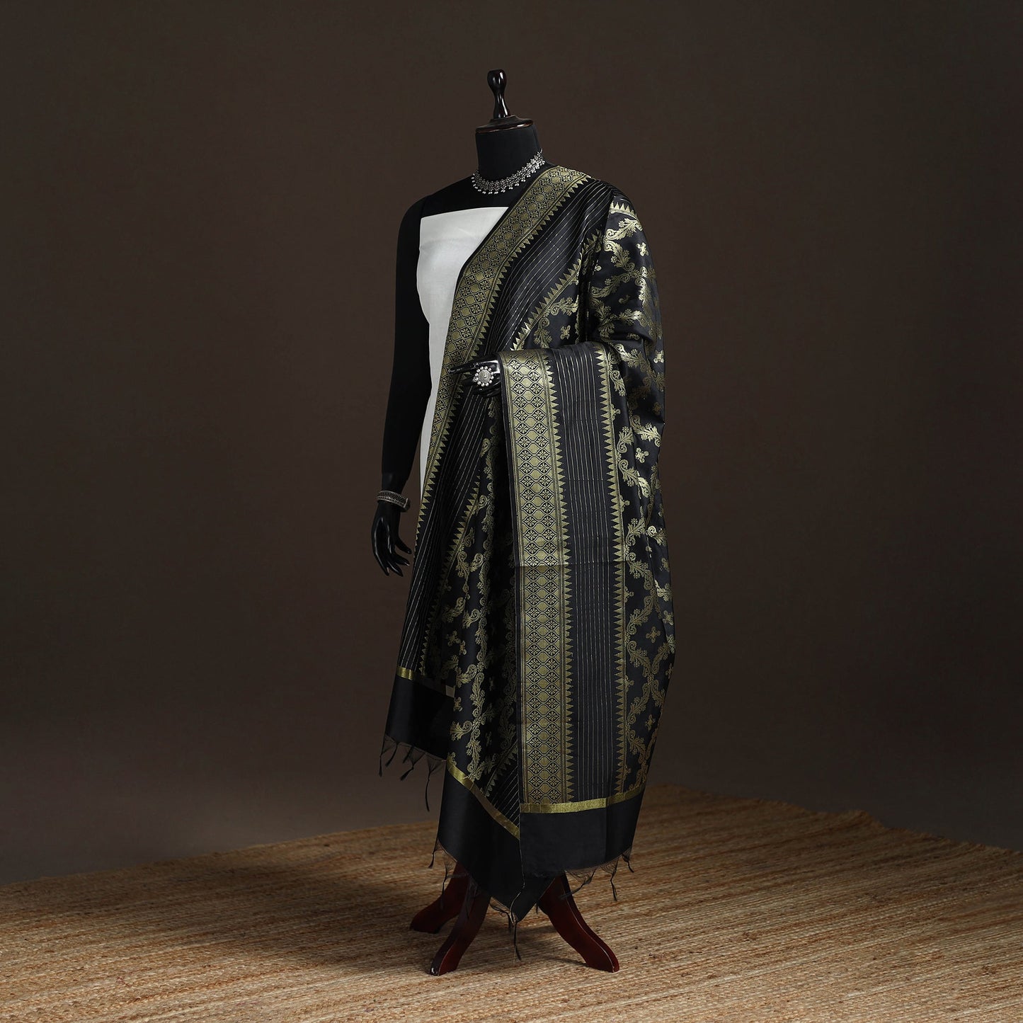 Zari work banarasi silk dupatta 06 - handcrafted