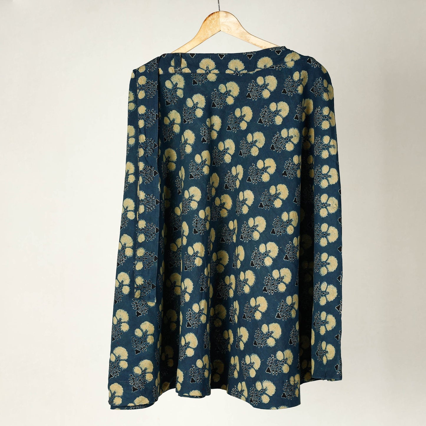 Ajrakh Block Printed Cotton Wrap Around Skirt Online l iTokri.com