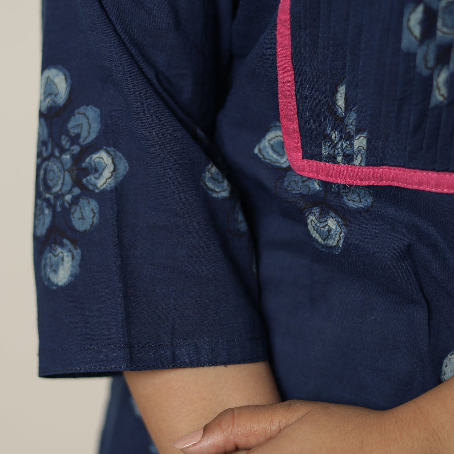 Buy Akola Hand Block Printed Cotton Pintuck Straight Kurta 06 Online at iTokri.com