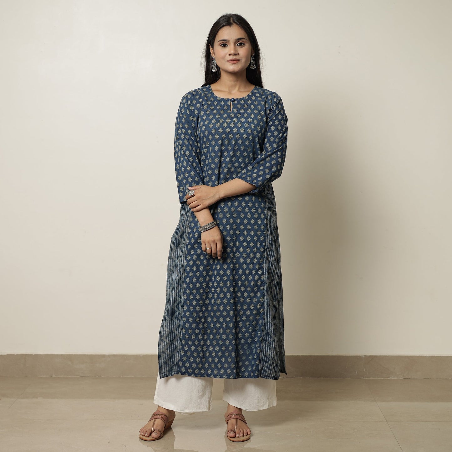 Akola Hand Block Printed Cotton Straight Kurta 28 Online at iTokri.com