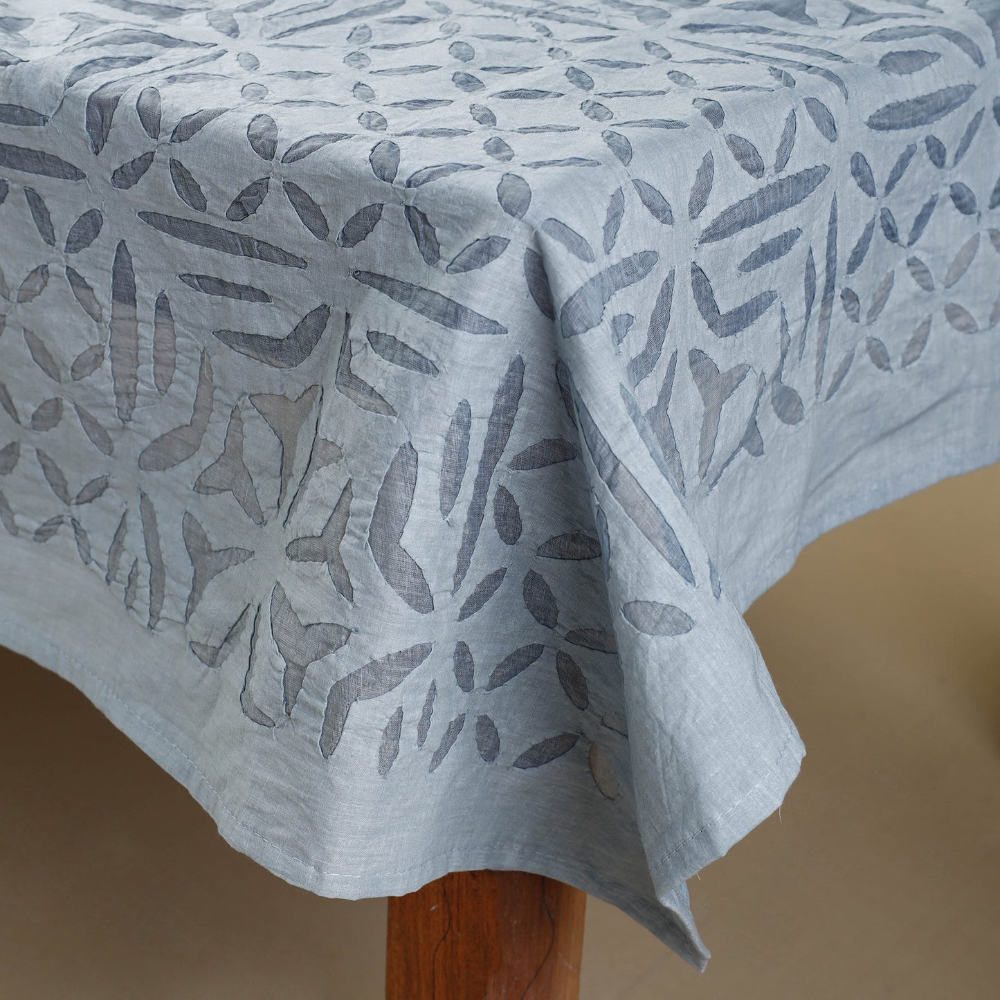 Blue Applique Cutwork Cotton Table Cover