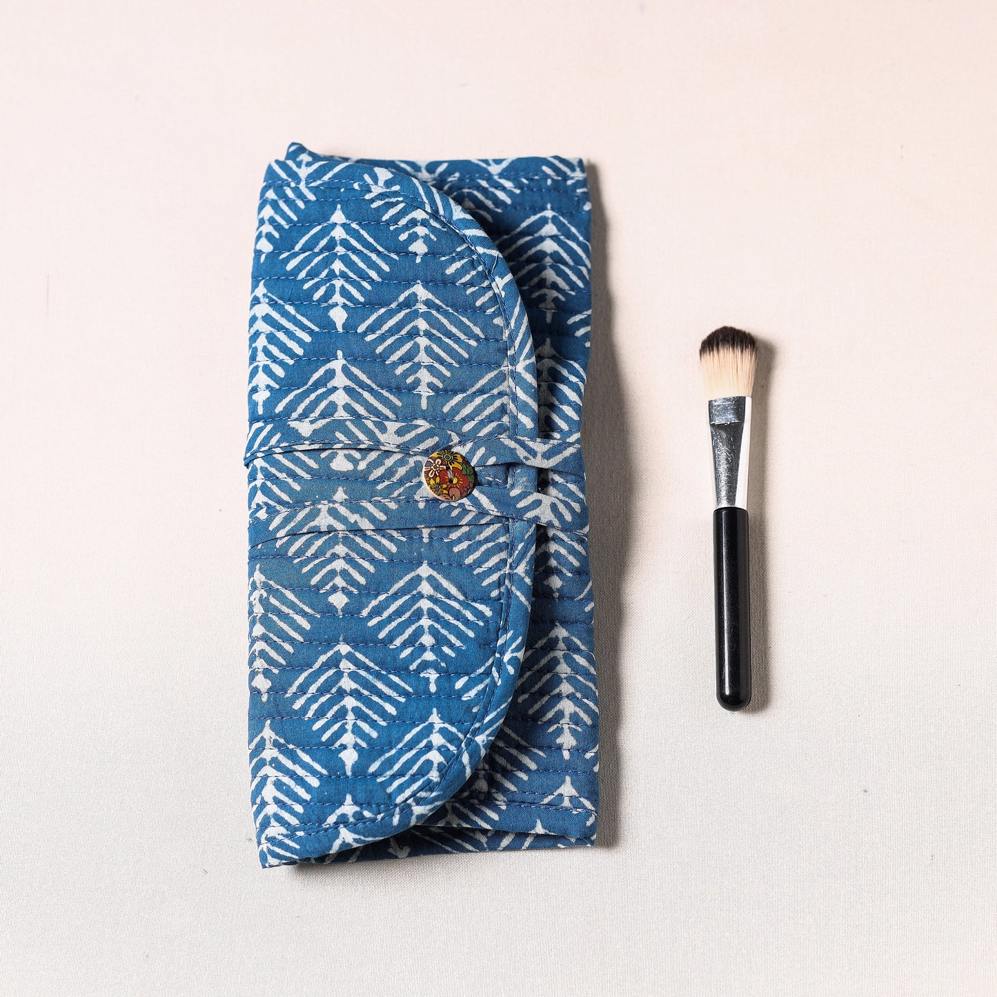 Multipurpose Segmented Make-up Brush Wrap Pouch/Case