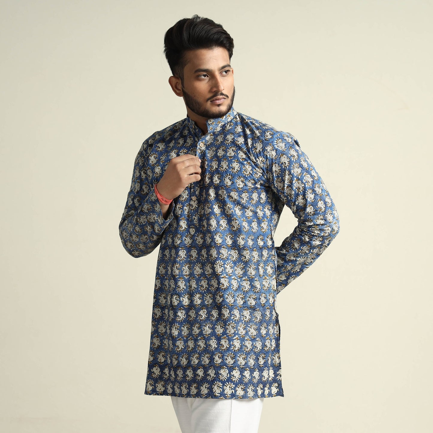 Buy Bagru Block Printed Cotton Men Short Kurta Online at iTokri.com