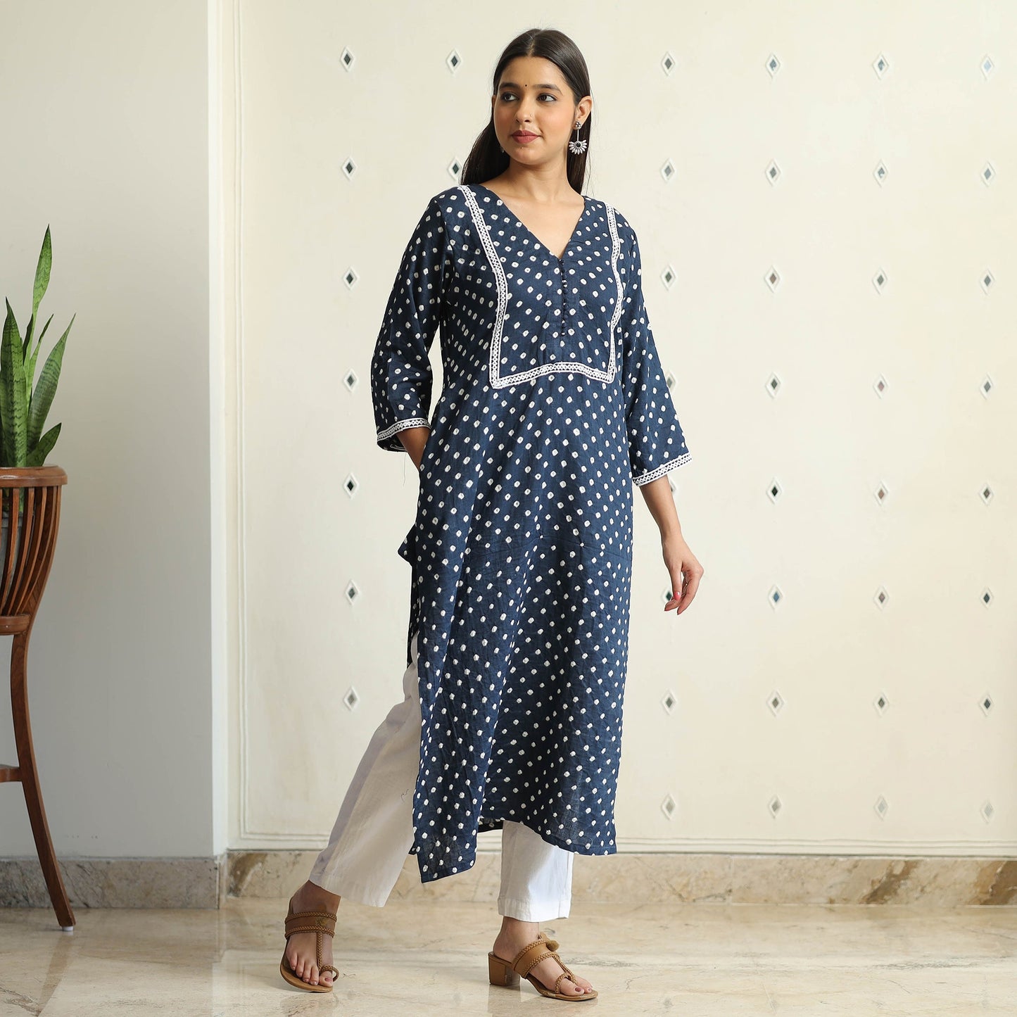 Bandhani Tie-dye Cotton Straight Kurta for Women