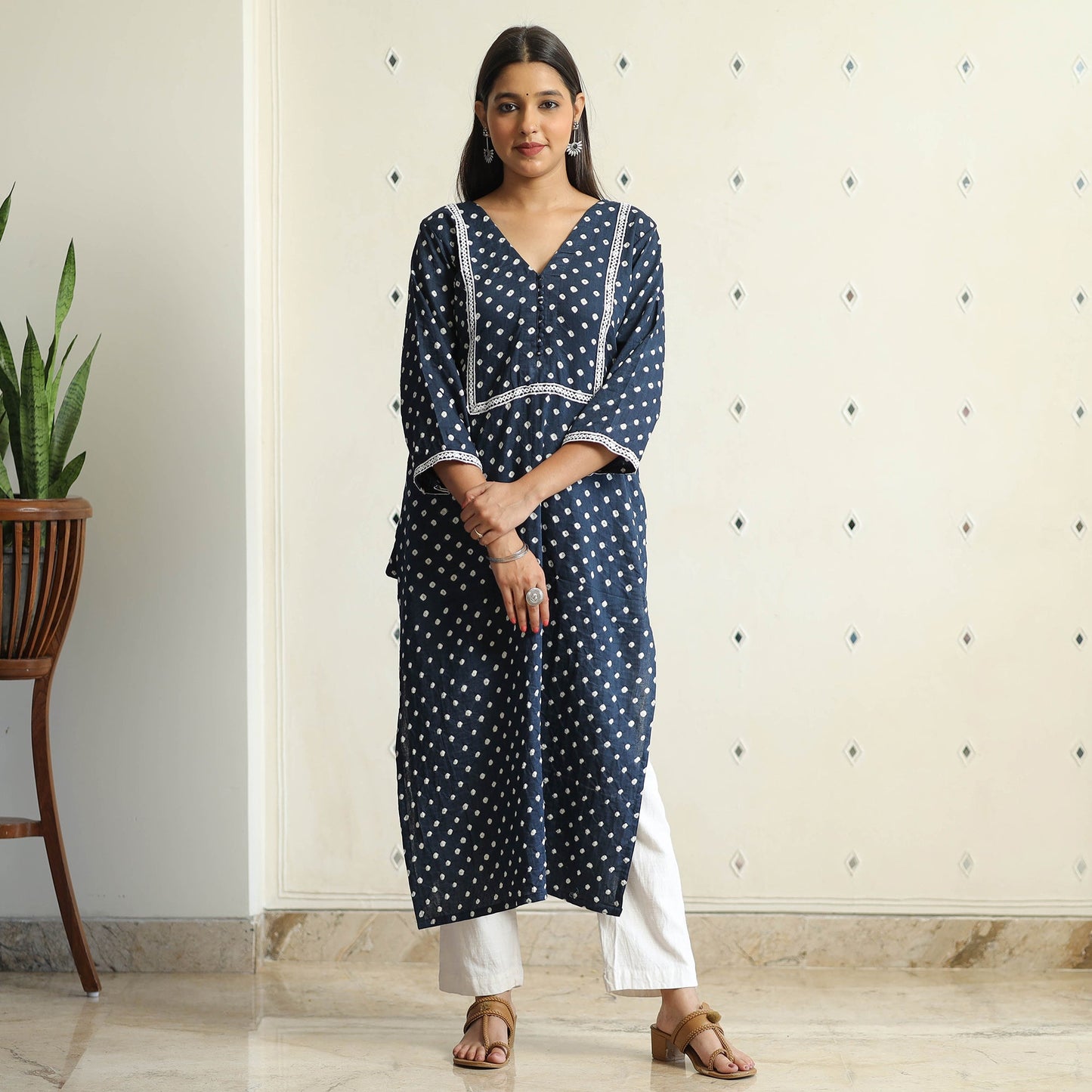 Bandhani Tie-dye Cotton Straight Kurta for Women