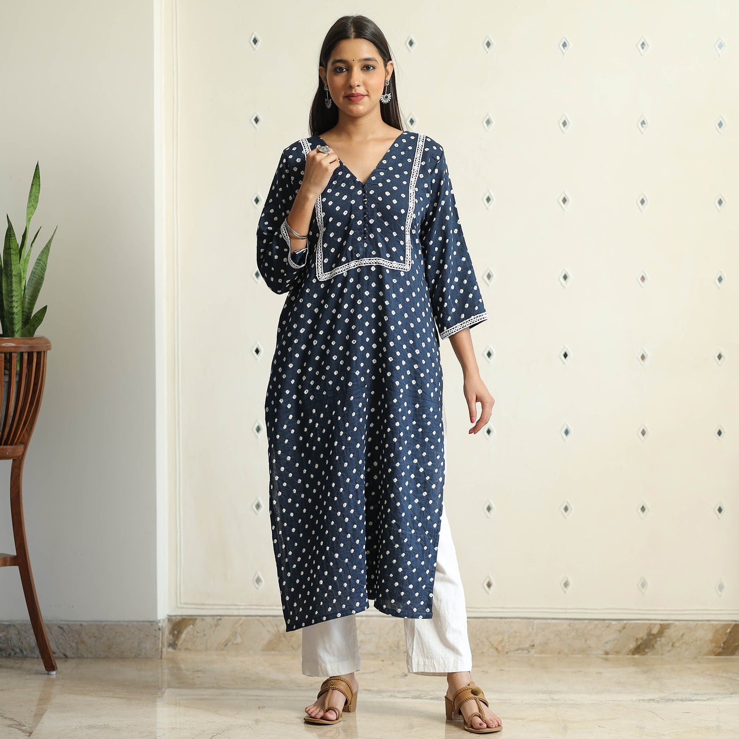 Bandhani Tie-dye Cotton Straight Kurta for Women
