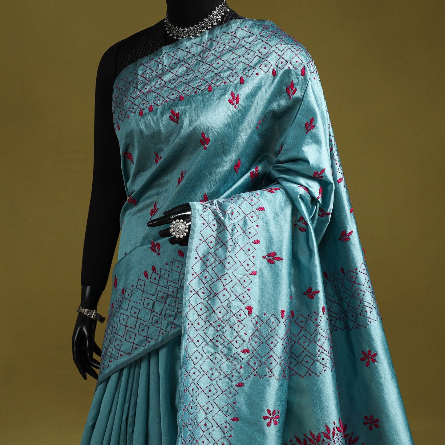 Bengal hand embroidery silk nakshi kantha saree 22