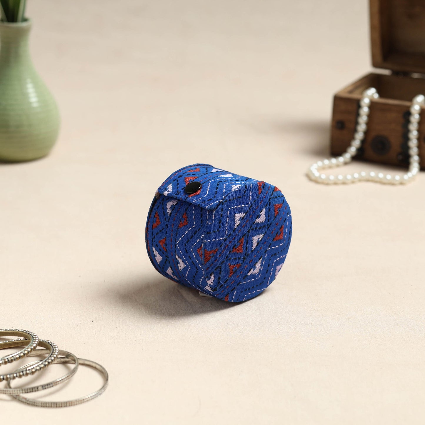 Blue Bengal Kantha Work Handcrafted Bangle Box (Small)