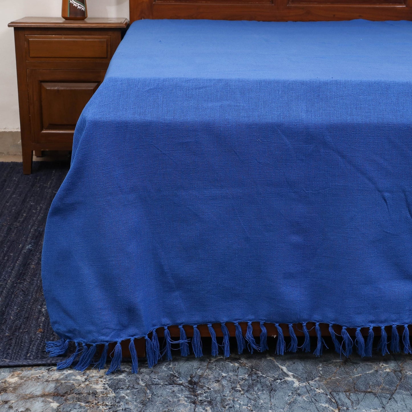 Bijnor pure handloom cotton double bed sheet (108 x 90 in)
