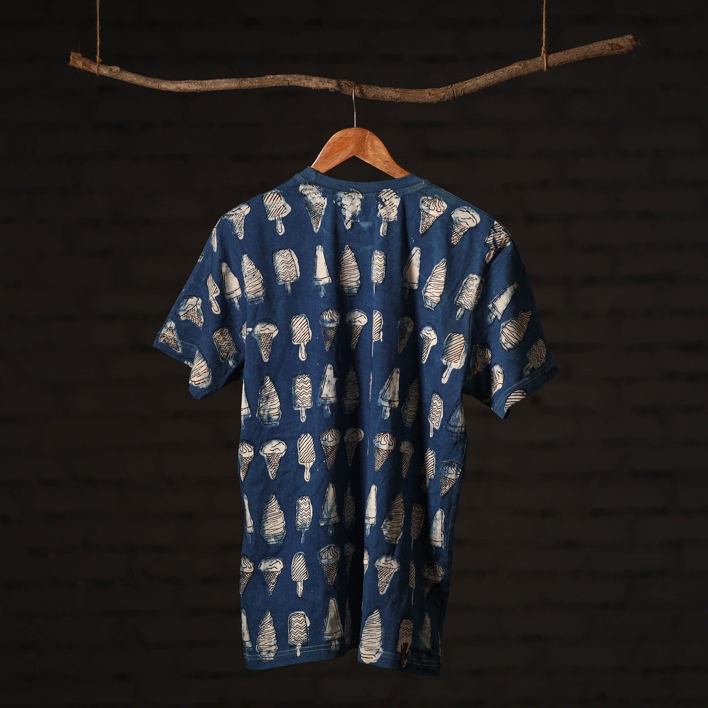 Bindaas Block Art Printed Cotton Round Neck T-shirt