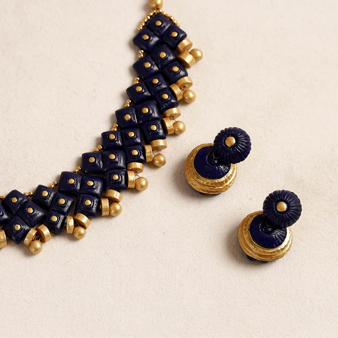 Buy Bishnupur Handpainted Terracotta Necklace Set Online at iTokri.com