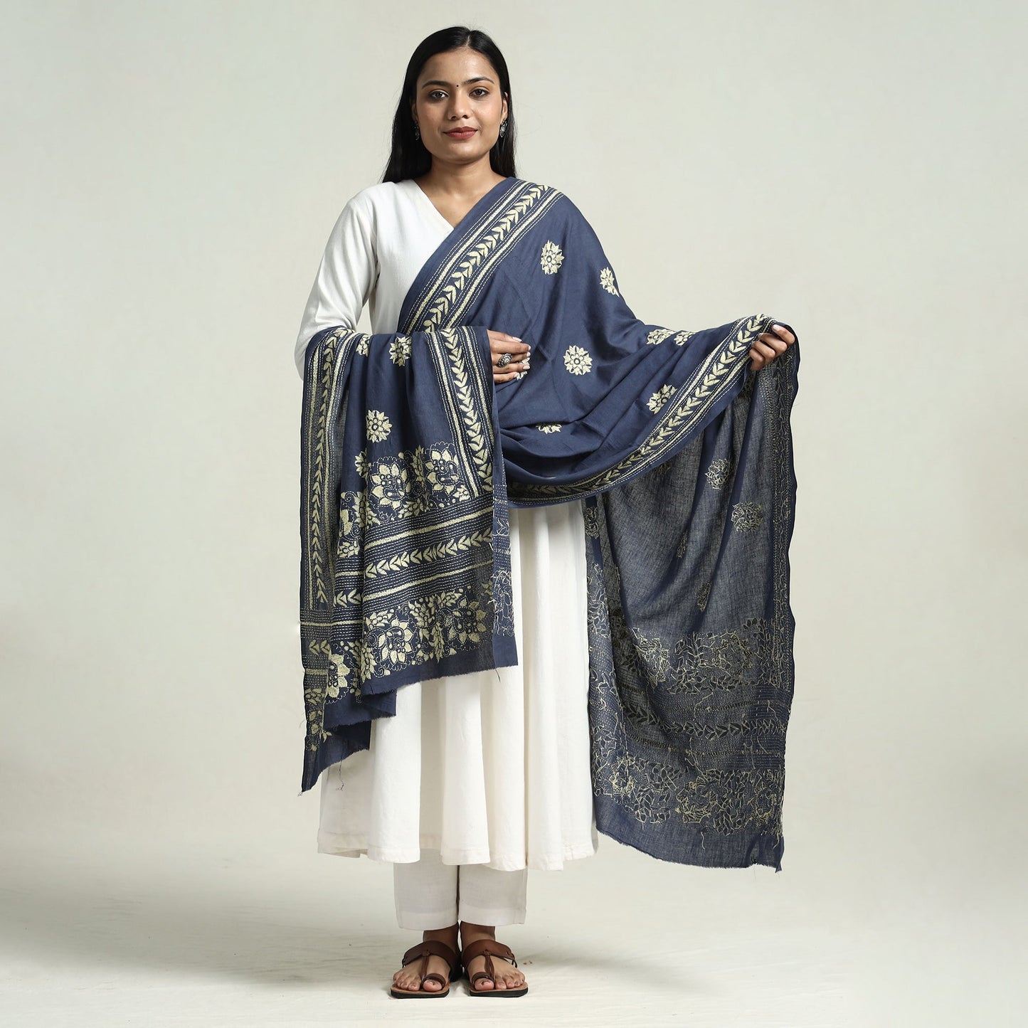 Bolpur Kantha Embroidery Cotton Handloom Dupatta with Tassels