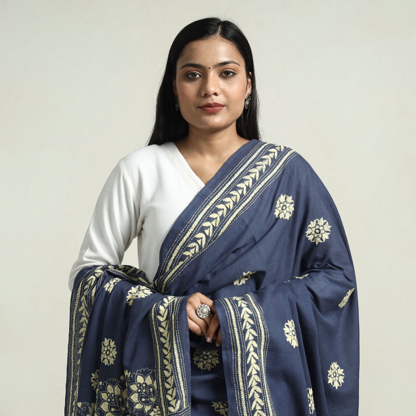 Bolpur Kantha Embroidery Cotton Handloom Dupatta with Tassels