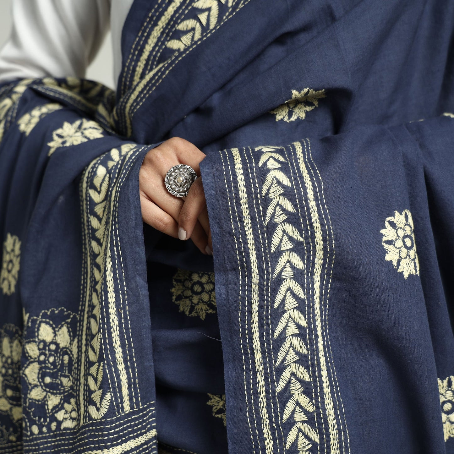 Bolpur Kantha Embroidery Cotton Handloom Dupatta with Tassels