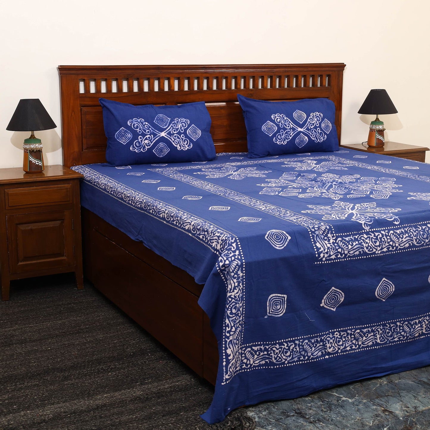 Blue Cotton Double Hand Batik Print Bed Sheet Set
