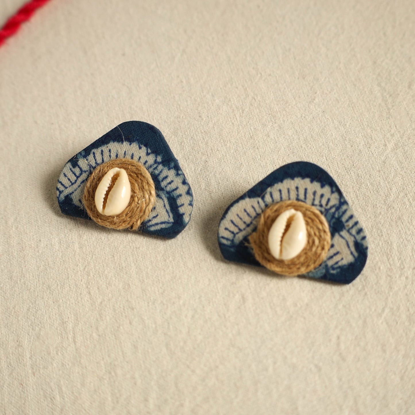 Blue Fabart Jute & Shell Work Necklace Set