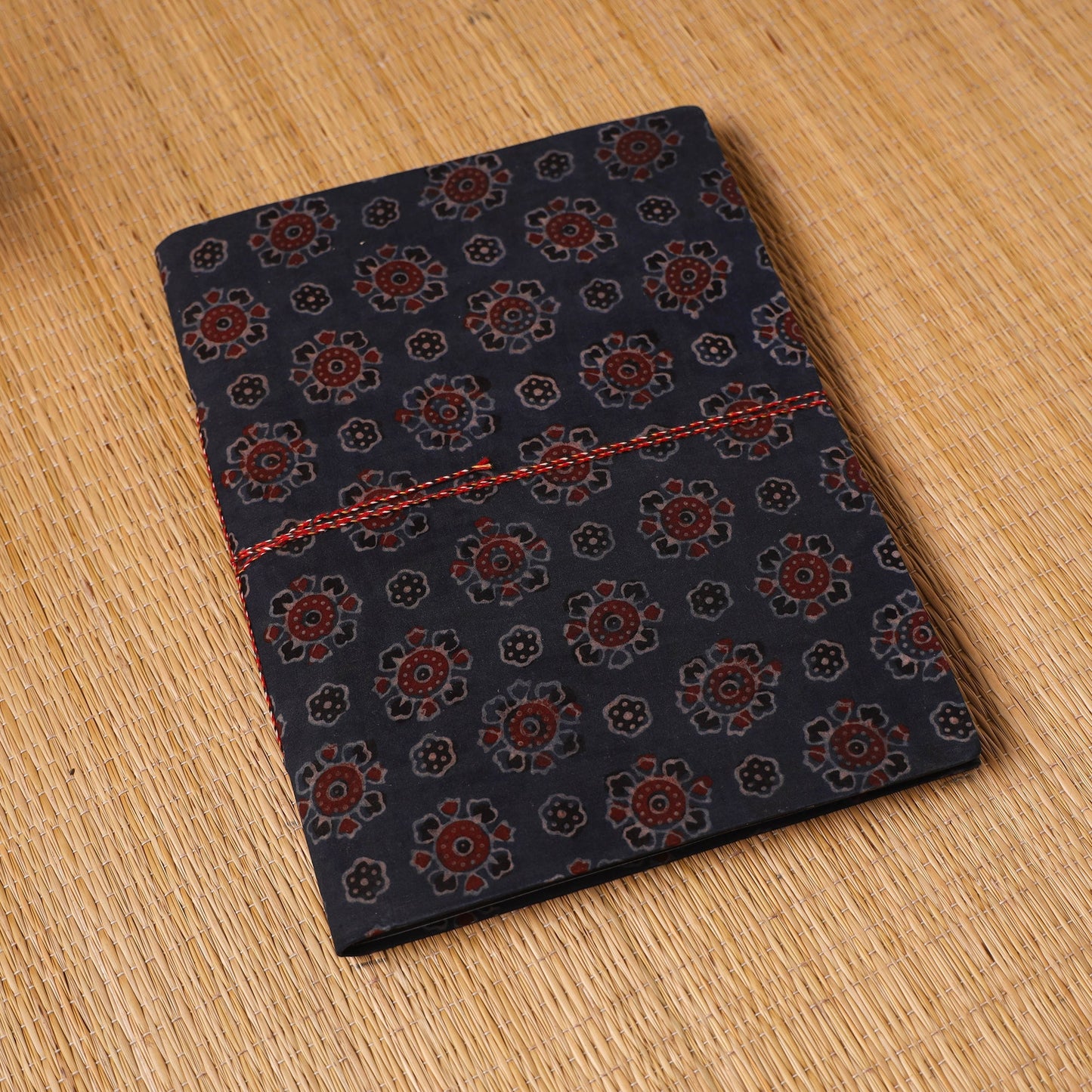 Fabric cover handmade paper photo album (12 x 10 in) 61