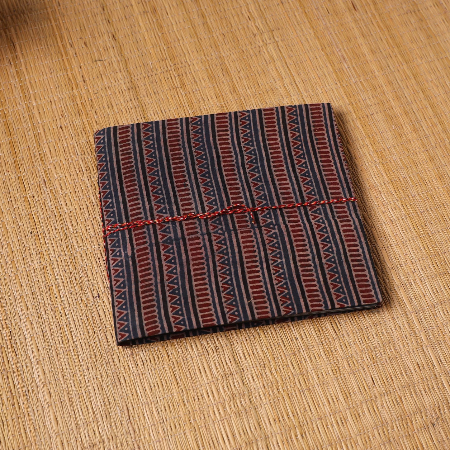 Fabric cover handmade paper photo album (9 x 10 in) 85