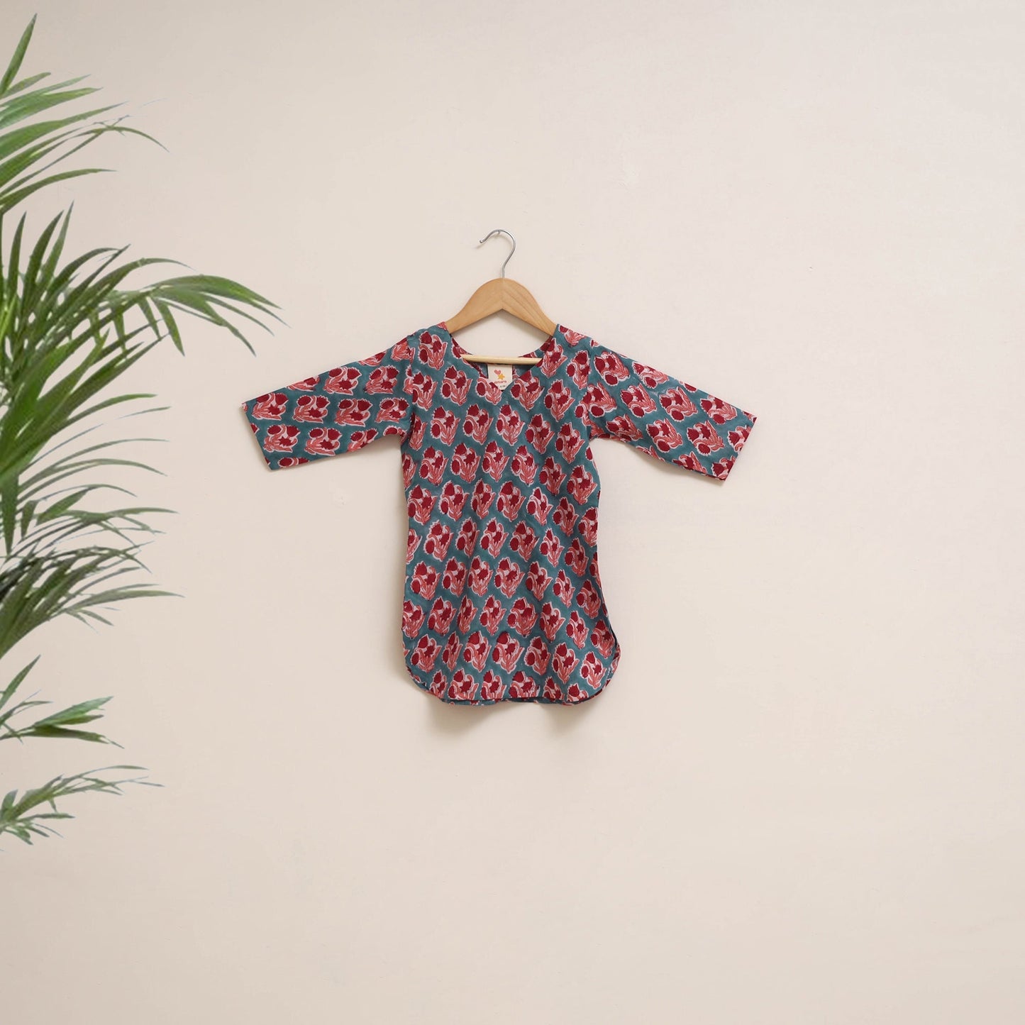 Blue - girls floral pure cotton kurta set (2-6 years) 02