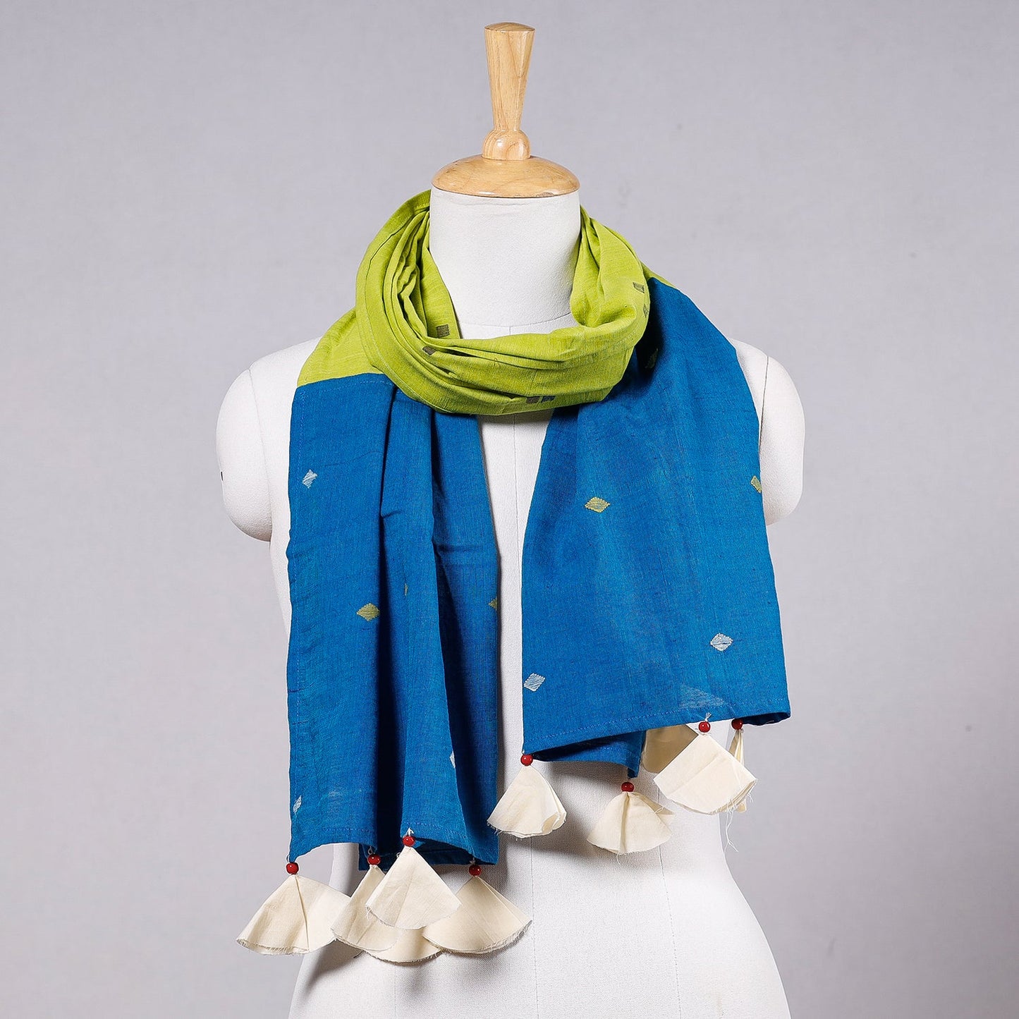 Godavari Jamdani Buti Patchwork Cotton Stole with Tassels Online