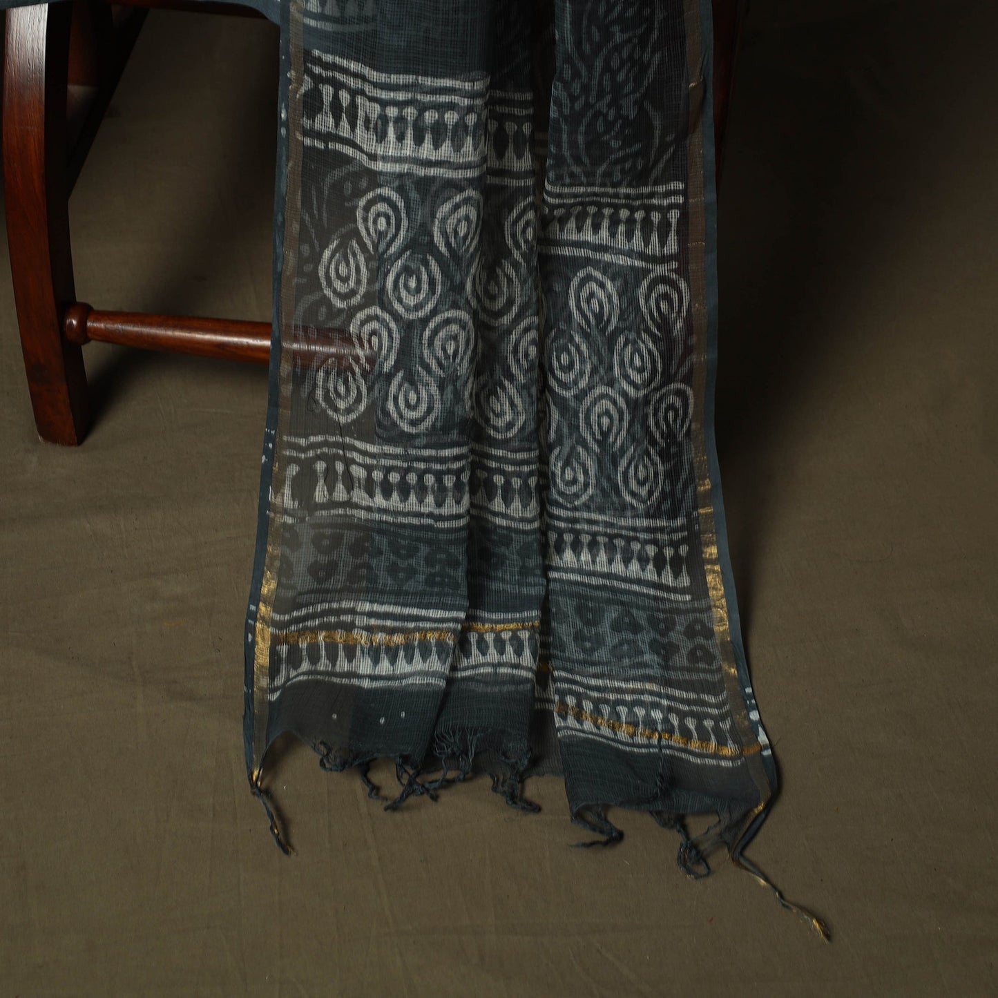 Hand block batik print cotton 3pc unstitched dress material