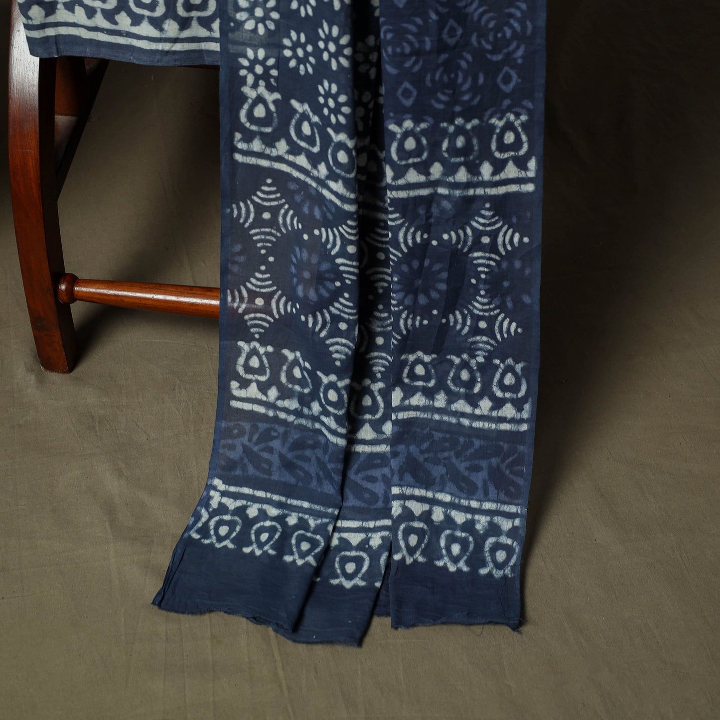 Hand block batik print cotton 3pc unstitched dress material