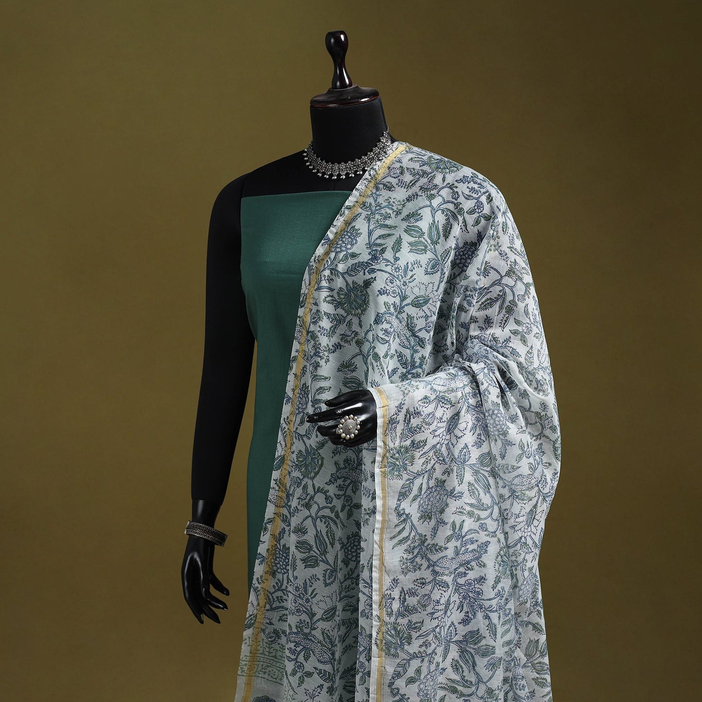 Hand chanderi silk sanganeri floral dupatta 47 - handcrafted
