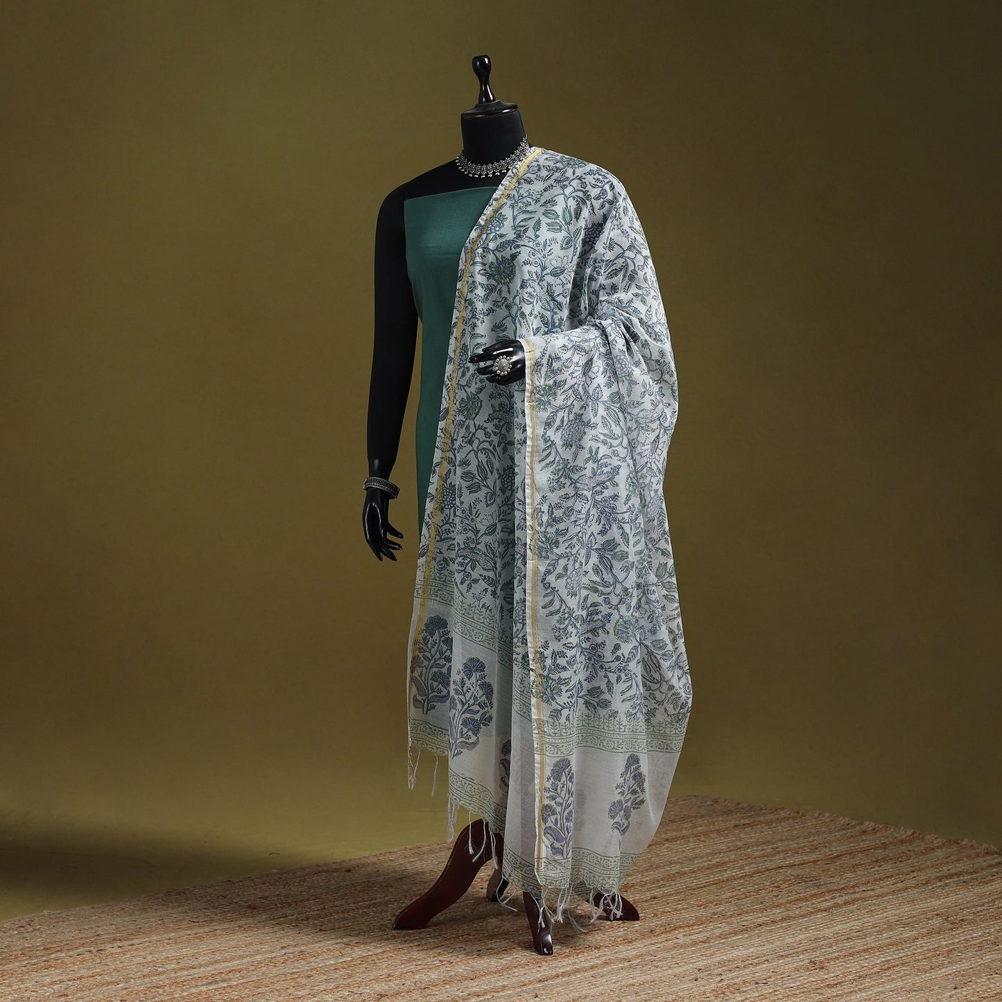 Hand chanderi silk sanganeri floral dupatta 47 - handcrafted
