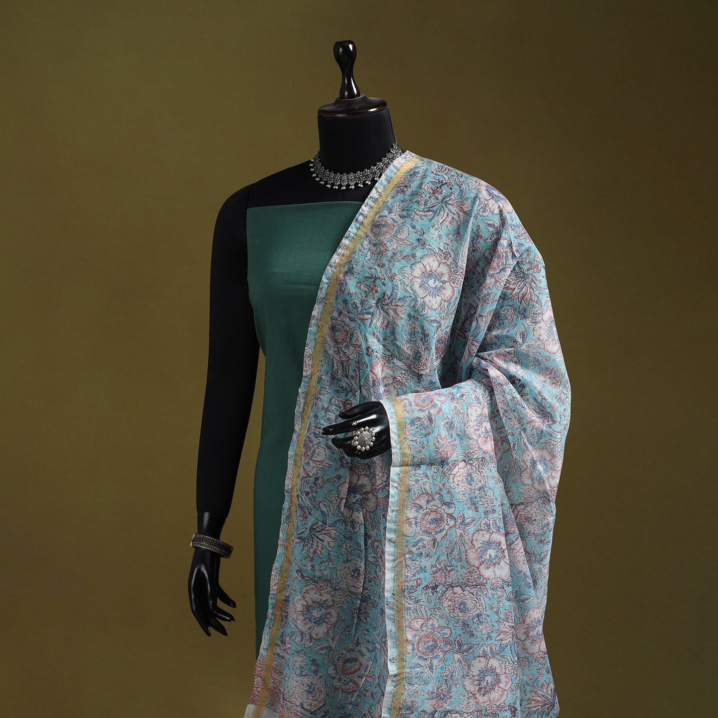 Hand chanderi silk sanganeri floral dupatta 52 - handcrafted