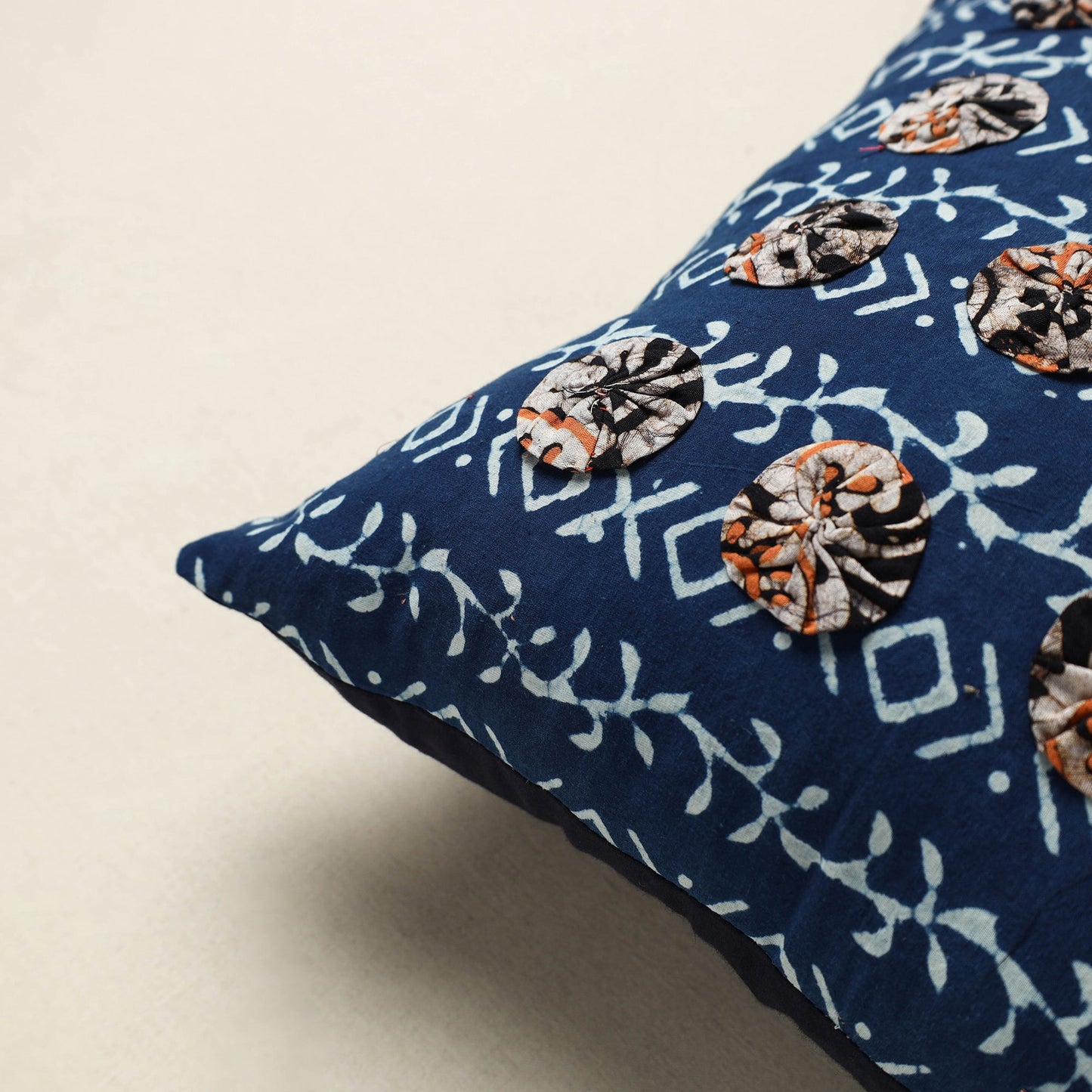 Phool Cushion Cover