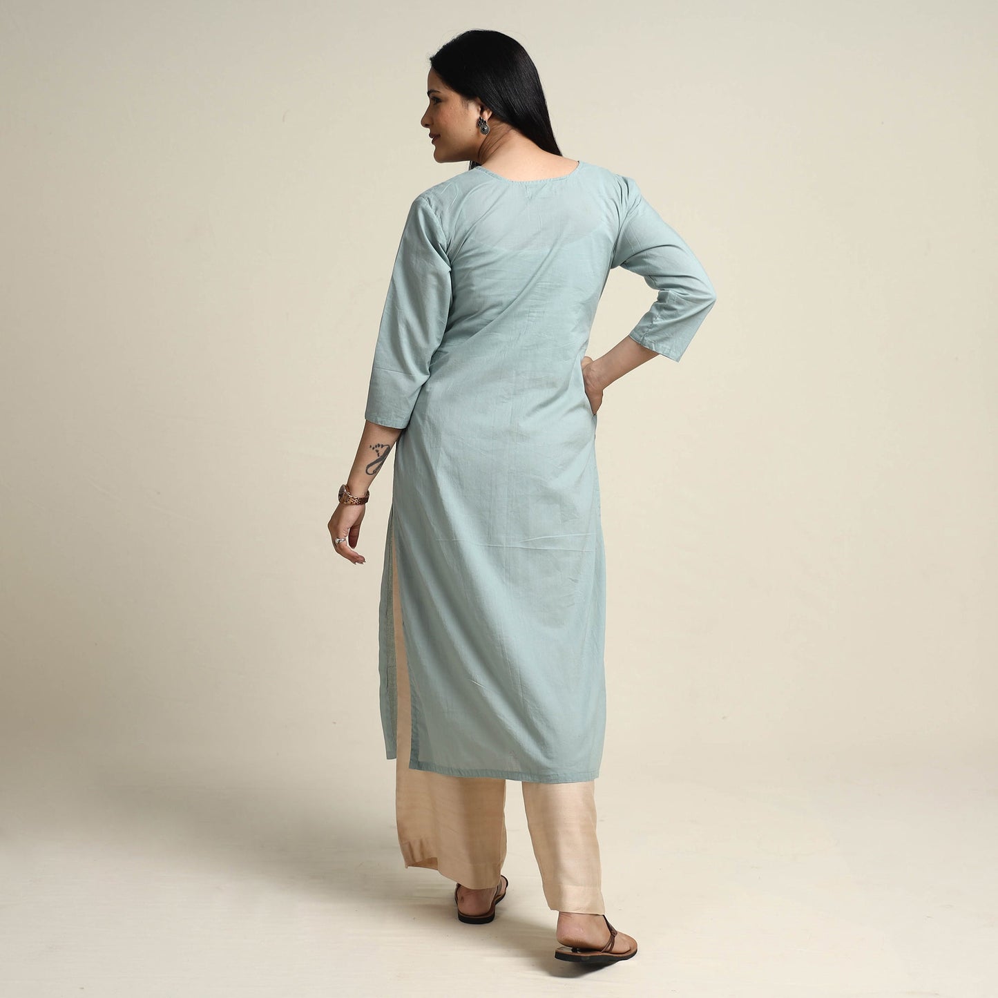 Plain Dyed Hand Embroidery Cotton Long Kurta Online at iTokri.com