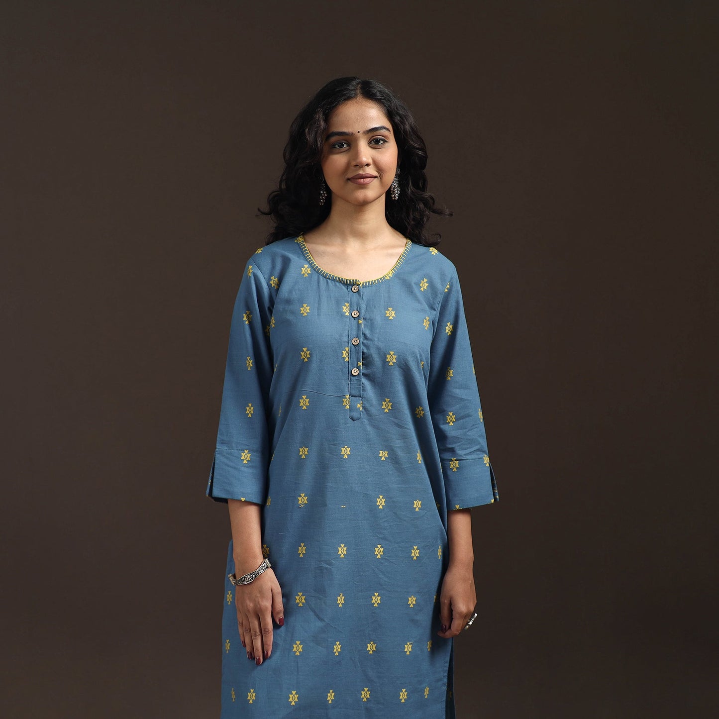 Hand embroidery straight cotton jacquard kurta for women 14