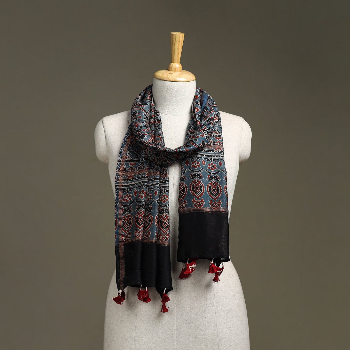 Hand natural dyed chanderi silk stole with tassels 06