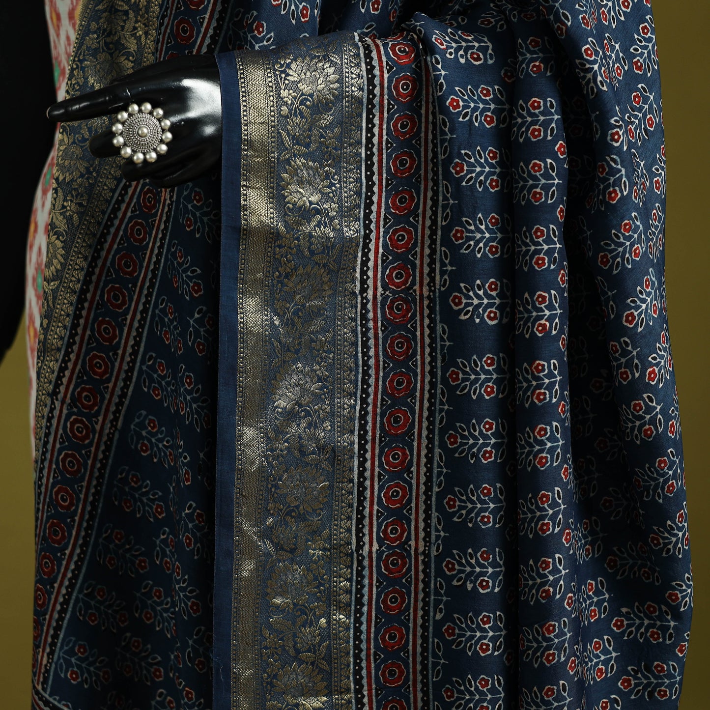 Hand natural dyed dola silk zari border dupatta