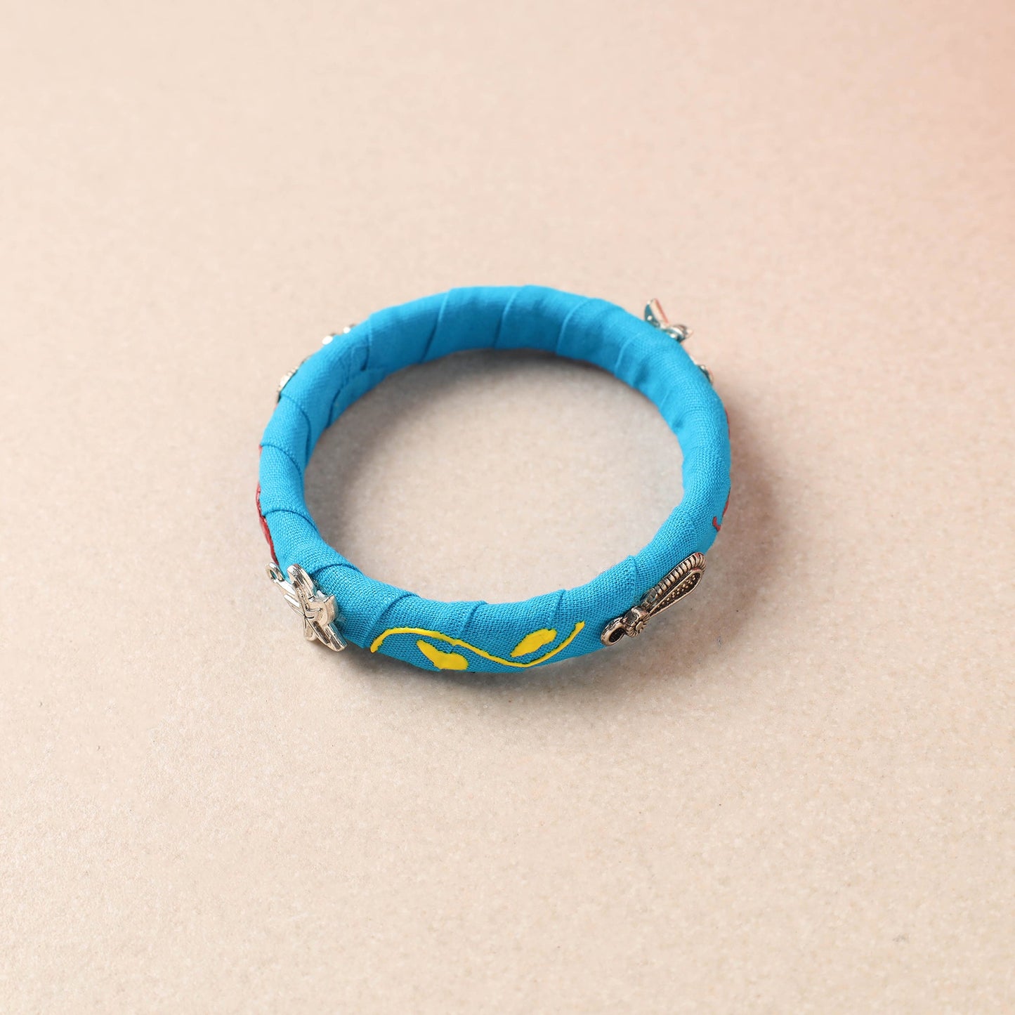 Handcrafted Fabart Bangle by Asalkaar