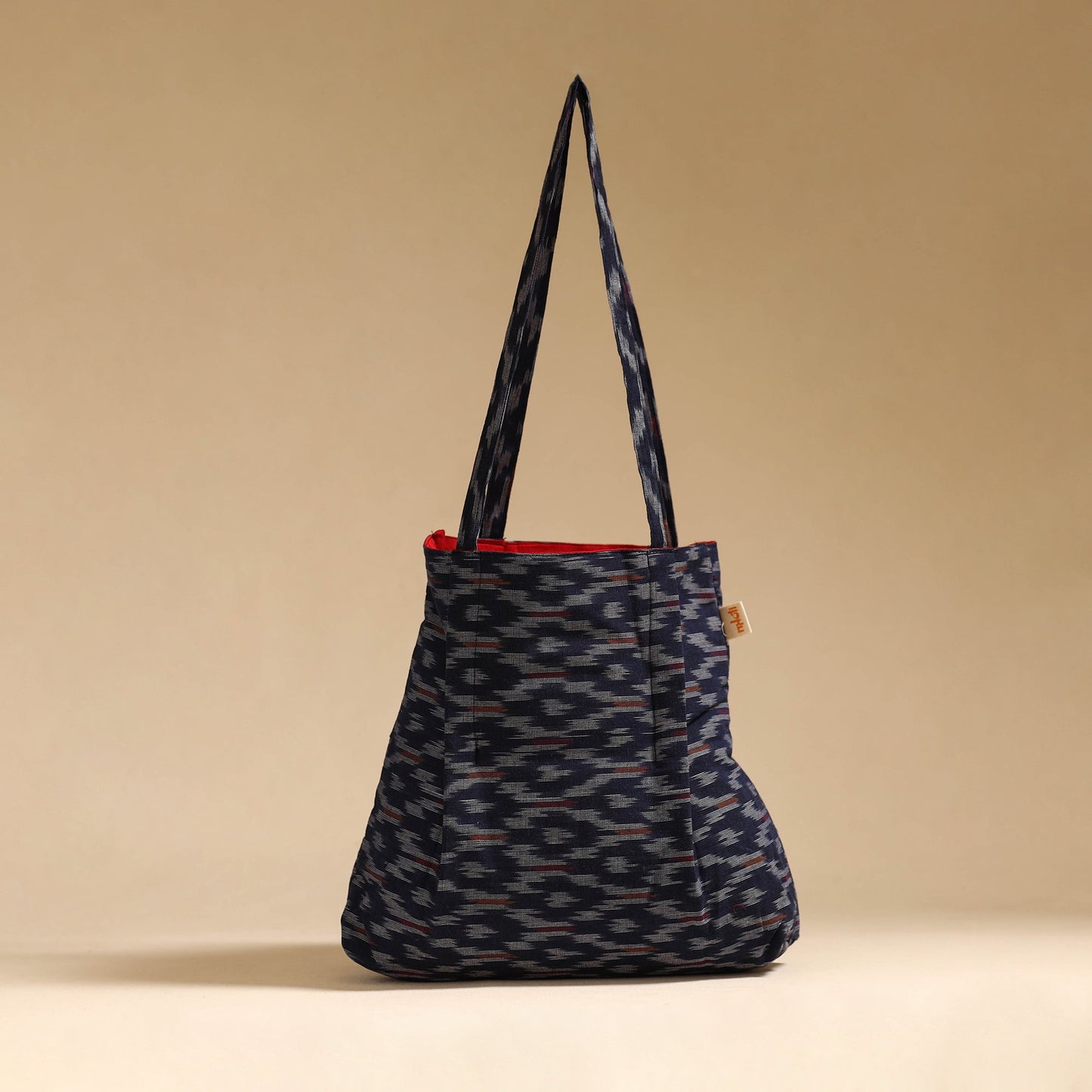 Handcrafted fabric jhola bag 01