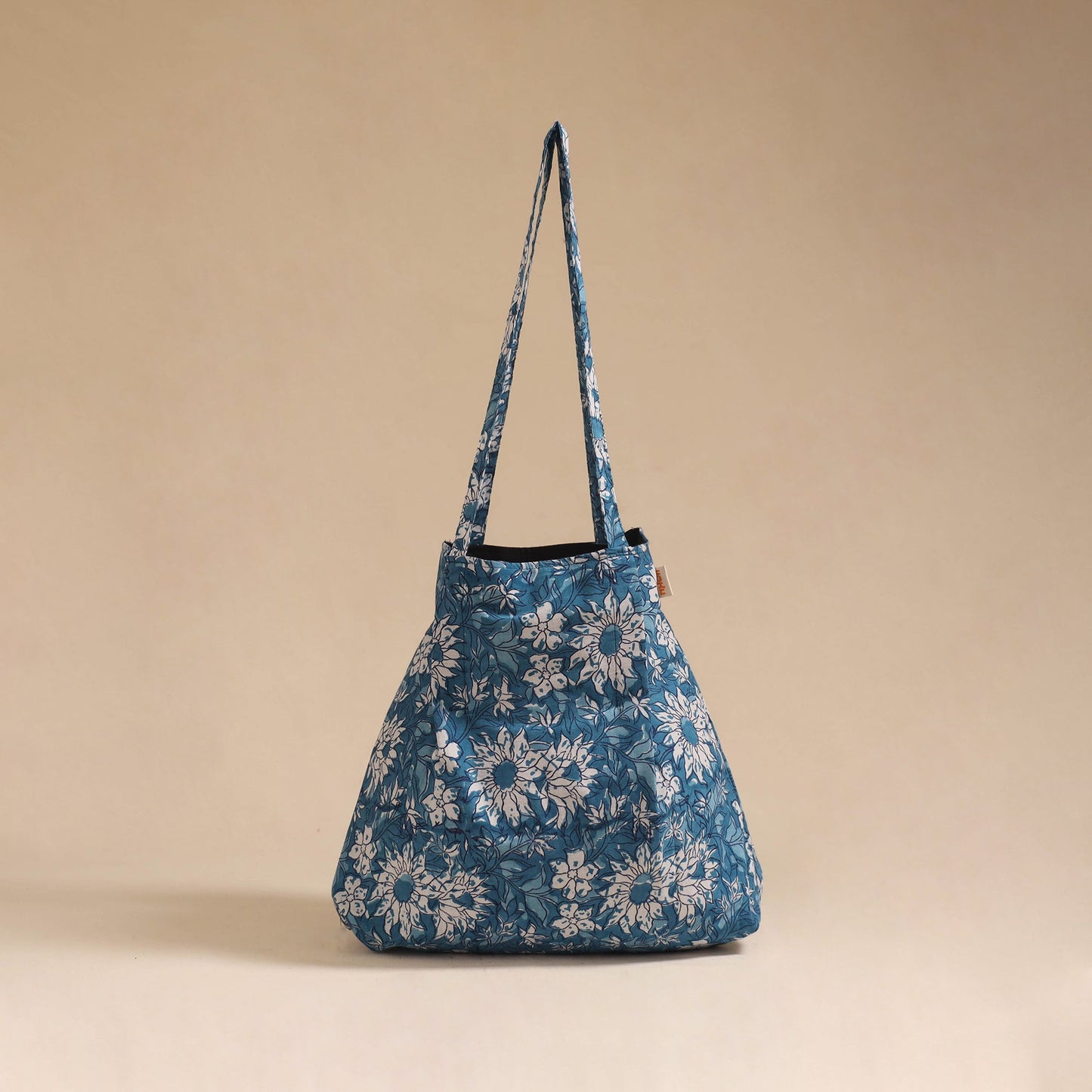 Handcrafted fabric jhola bag 48