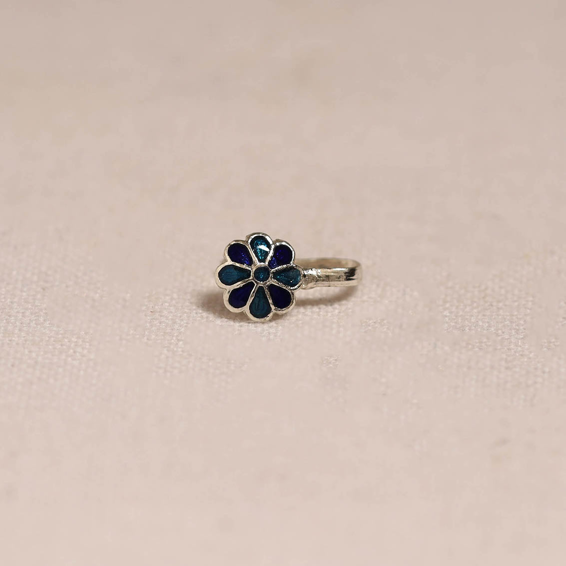 Handcrafted paka meenakari nosepin 155 2025/1446-1