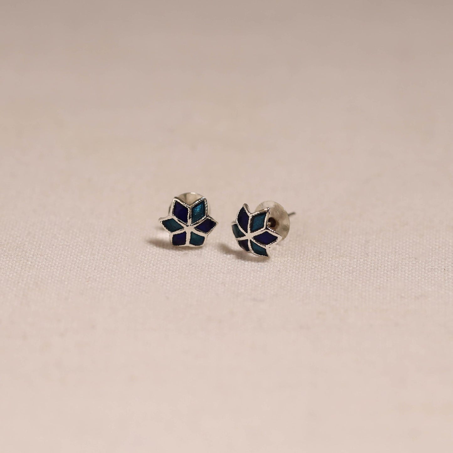 Handcrafted paka meenakari stud earrings 16