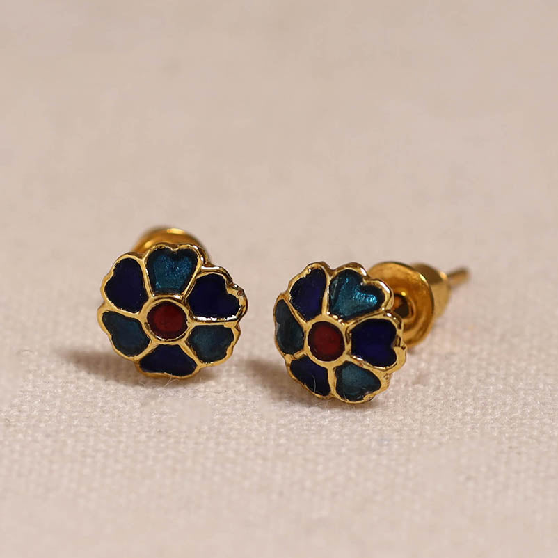 Handcrafted paka meenakari stud earrings 35