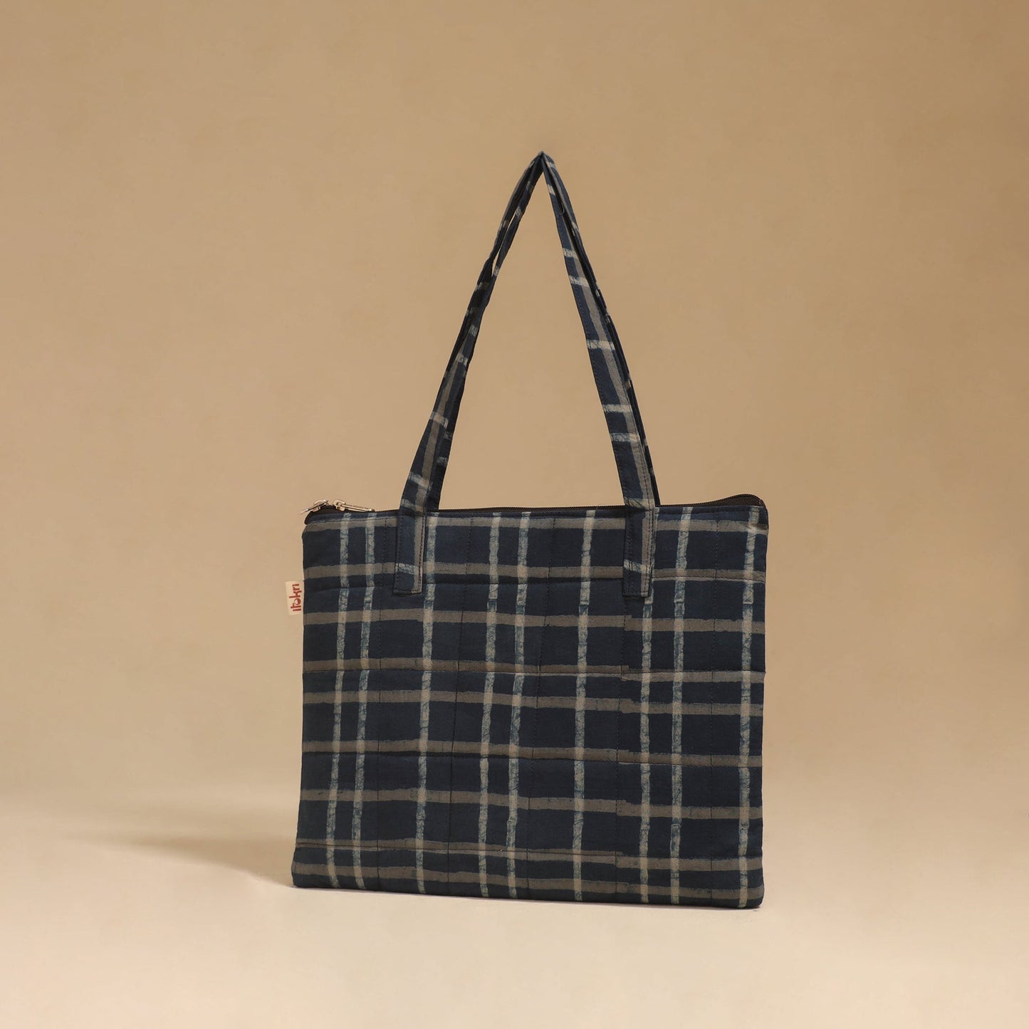 Handcrafted quilted handbag 15