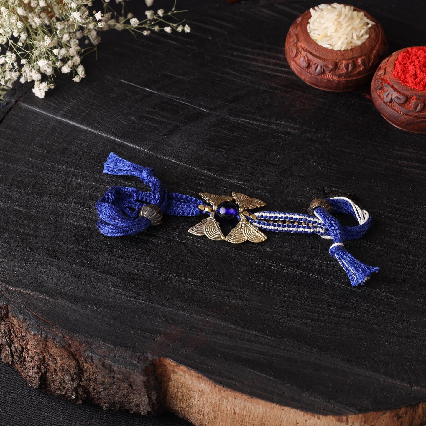 Handcrafted tribal dokra brass thread rakhi 33
