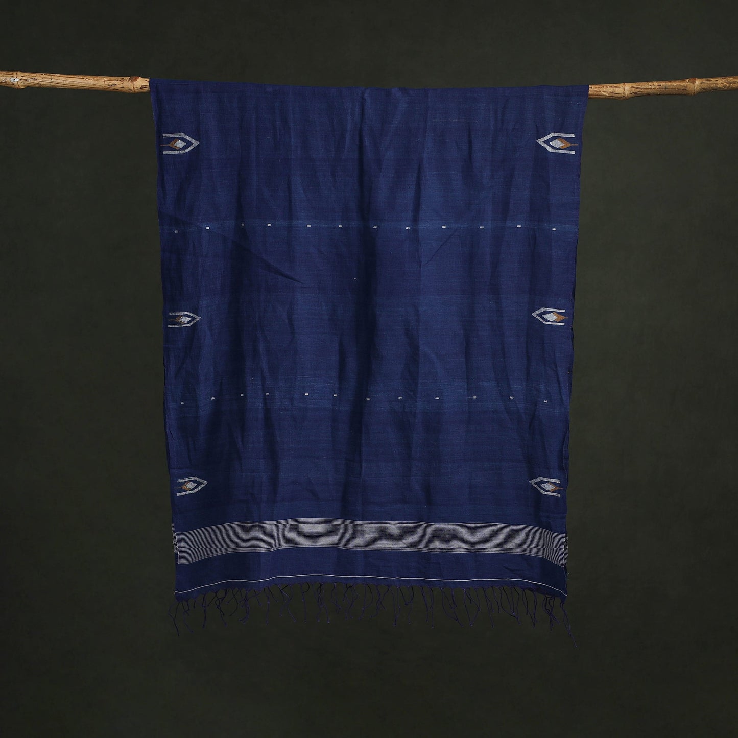 Handloom cotton burdwan jamdani stole with tassels 12
