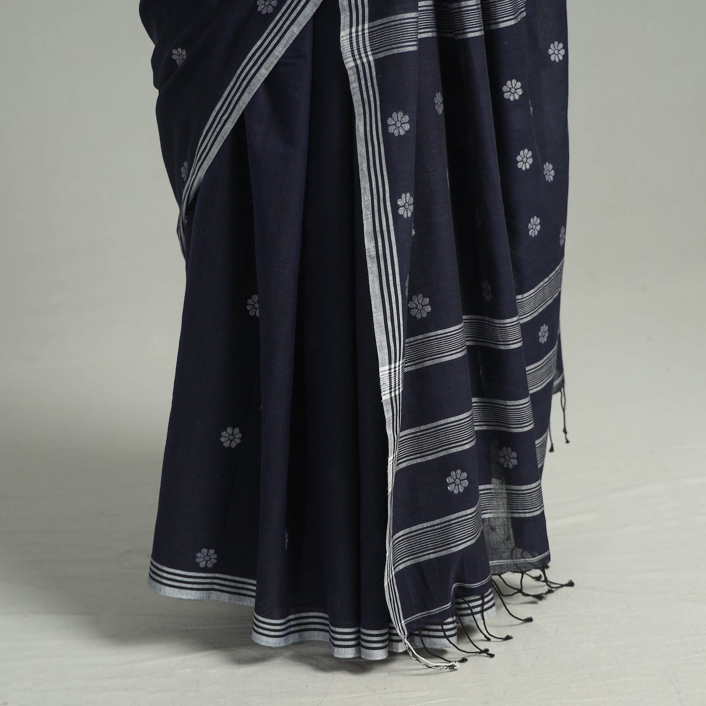 Blue Handloom Cotton Phulia Jamdani Saree with Tassels