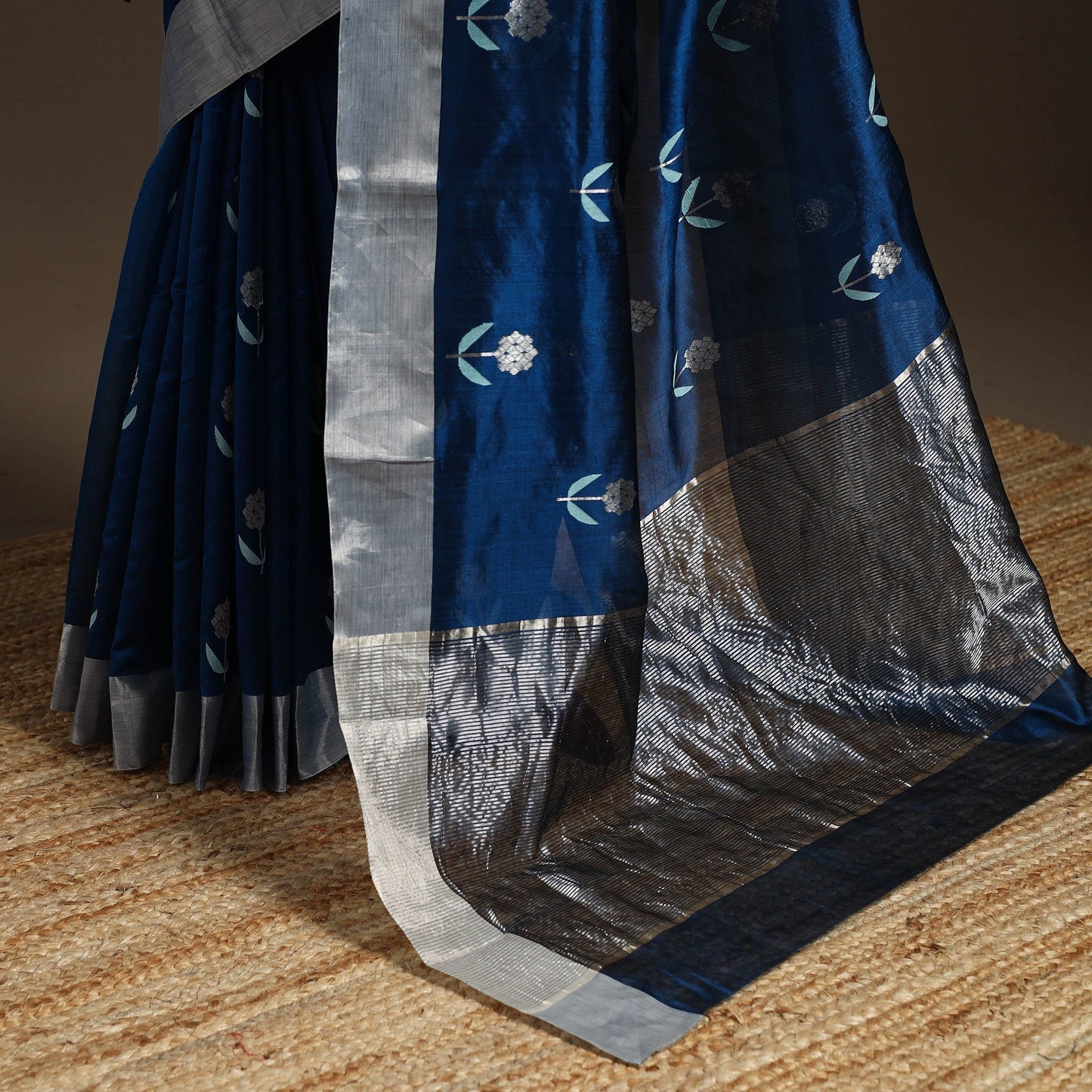 Handloom zari work pattu chanderi silk saree 27